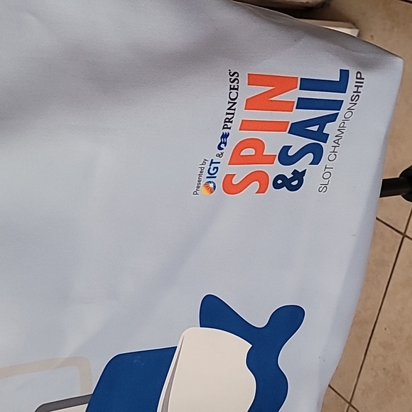 Princess Cruises Casino Spin & Sail blue multi-colored Tote Bag - Picture 2 of 3